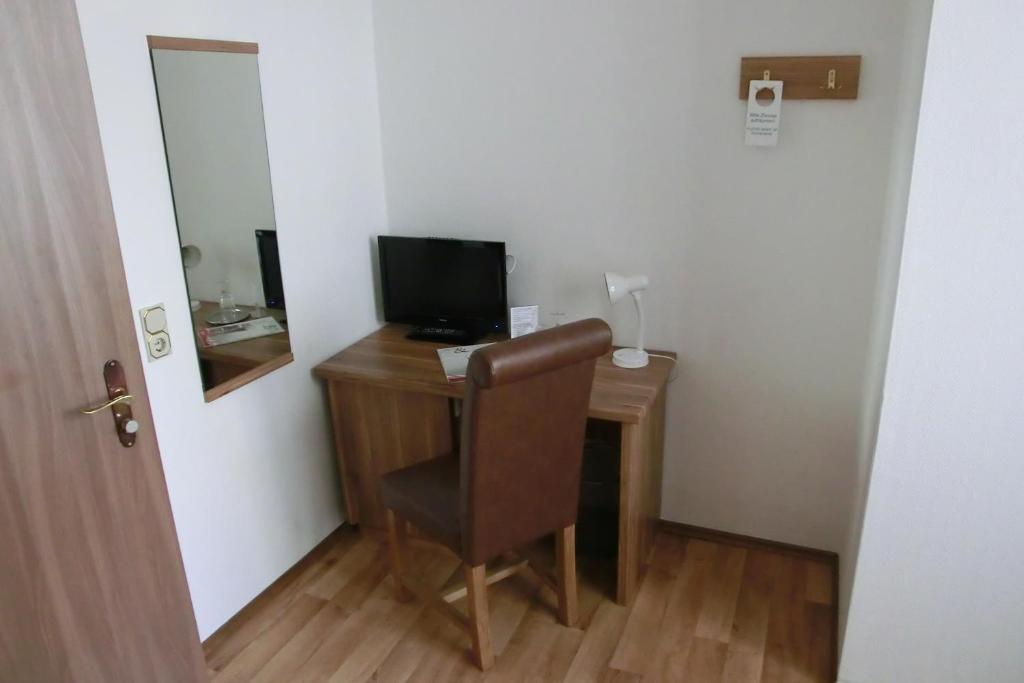 Hotel Schweizer Hof Halle  ภายนอก รูปภาพ